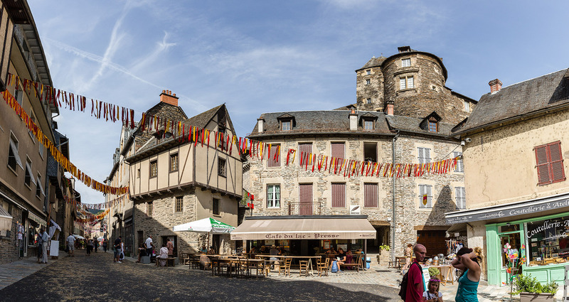 Estaing (Aveyron)