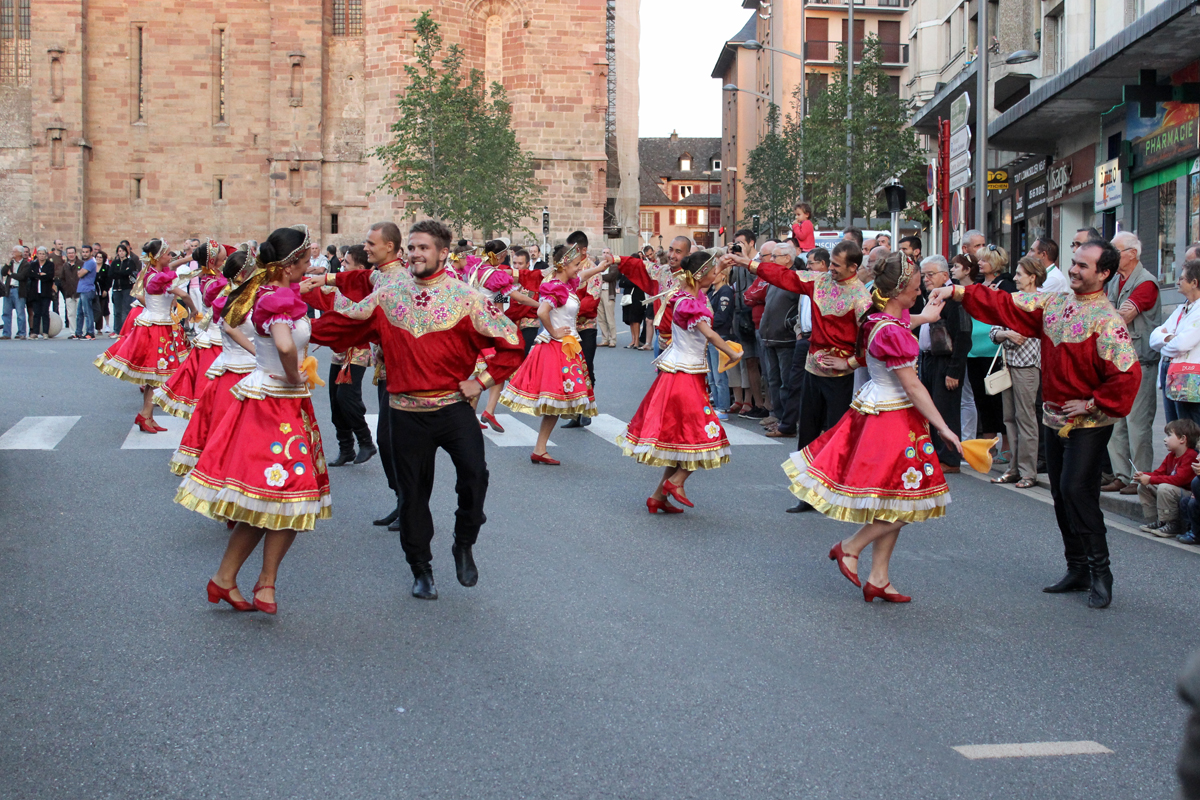 Festival Folklorique International Du Rouergue Aveyron 6 Août